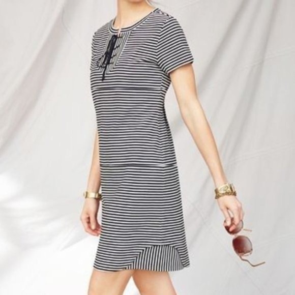 CAbi Limited Edition Captain Dress in Navy and White Stripe 5268 - Picture 2 of 10